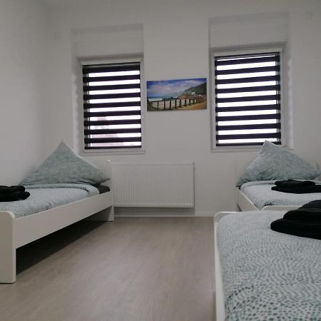 Estrella24 Living Rooms Singapur ヘルネ エクステリア 写真