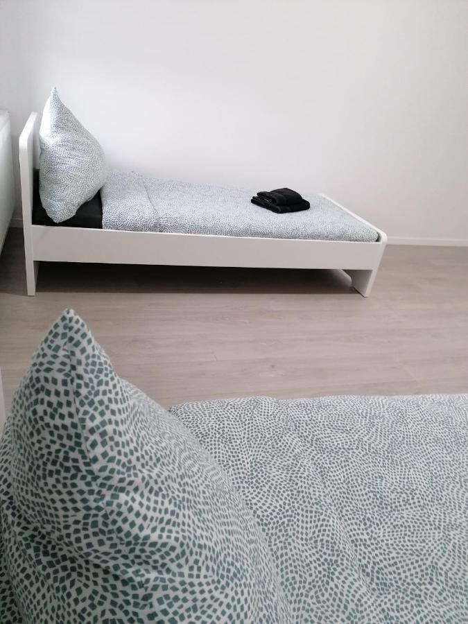 Estrella24 Living Rooms Singapur ヘルネ エクステリア 写真