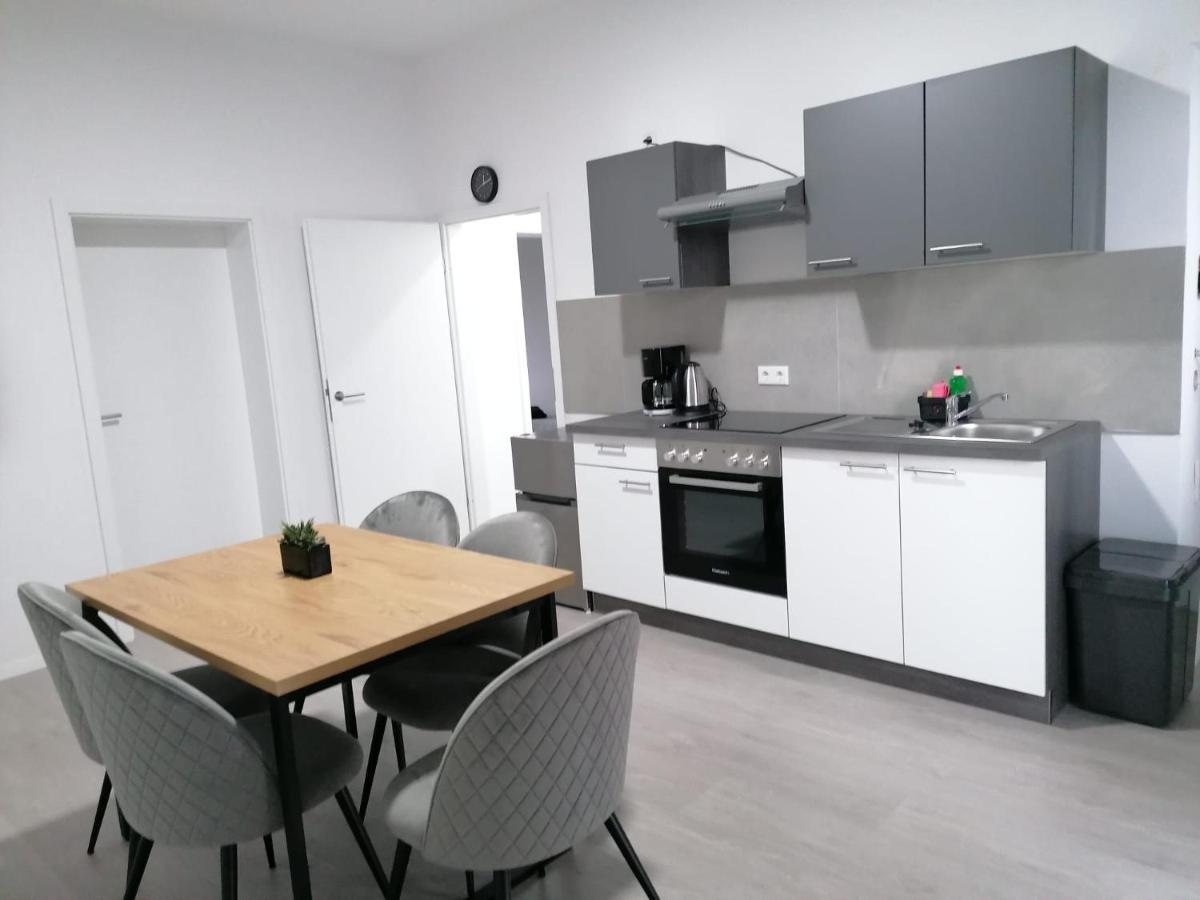 Estrella24 Living Rooms Singapur ヘルネ エクステリア 写真
