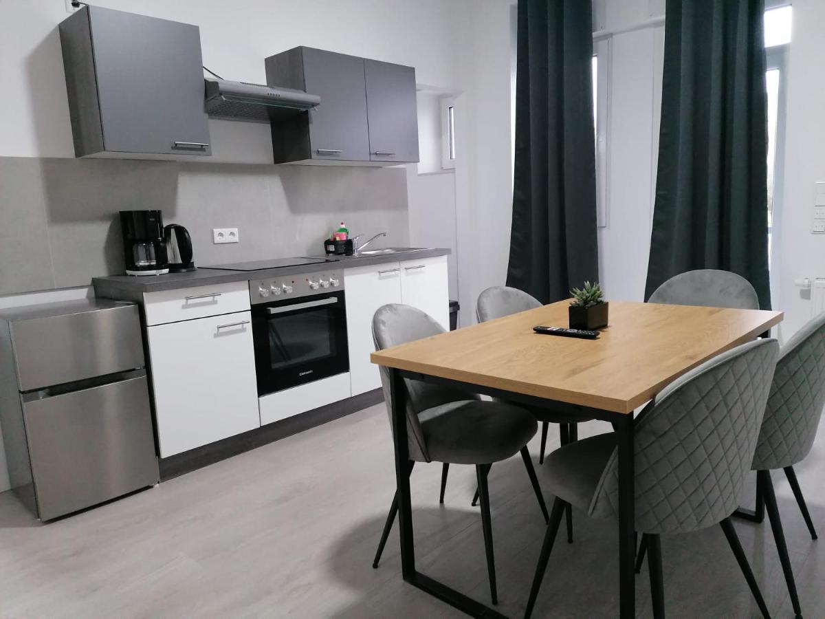 Estrella24 Living Rooms Singapur ヘルネ エクステリア 写真
