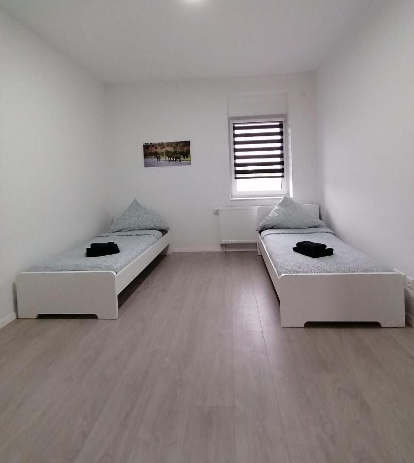Estrella24 Living Rooms Singapur ヘルネ エクステリア 写真