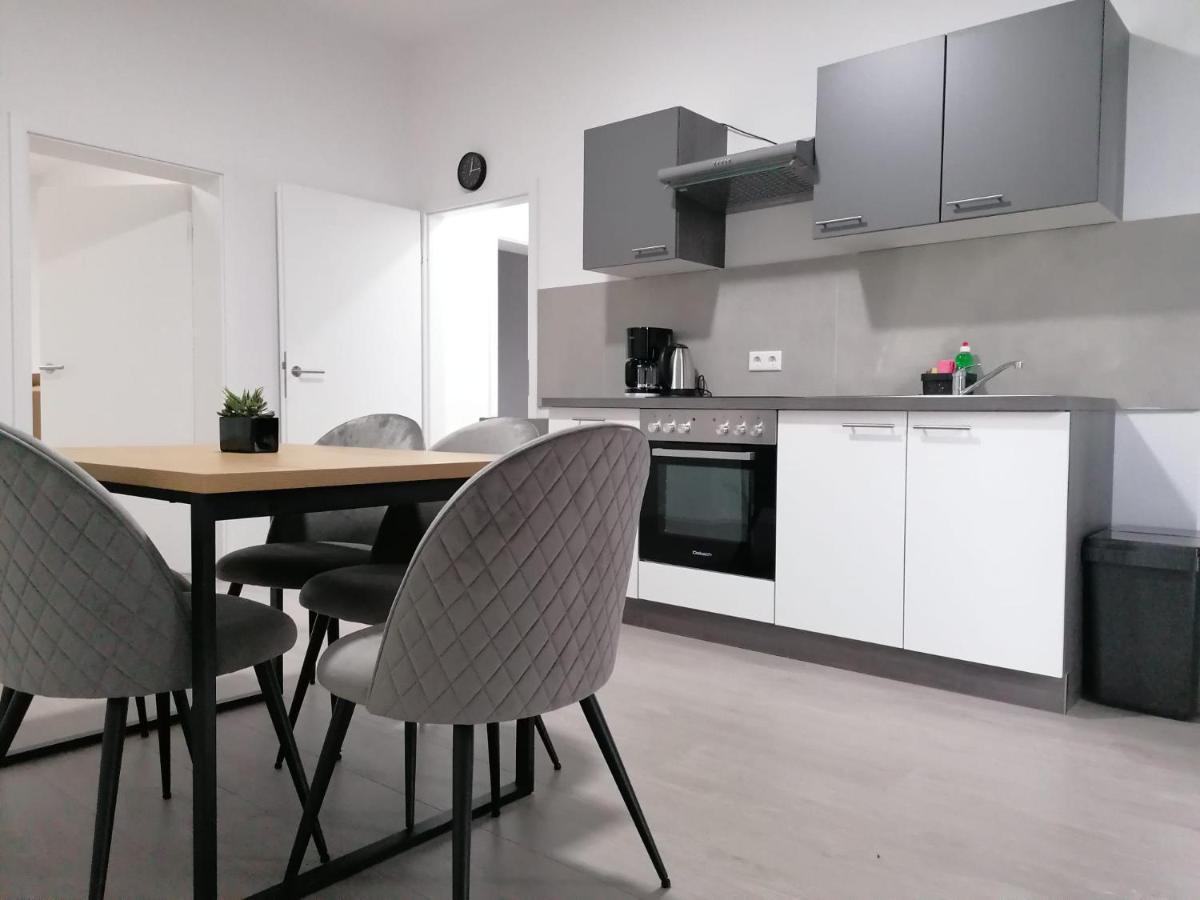 Estrella24 Living Rooms Singapur ヘルネ エクステリア 写真