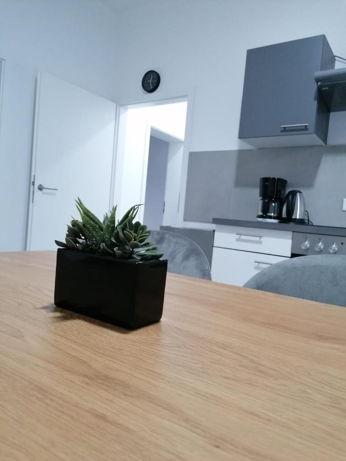 Estrella24 Living Rooms Singapur ヘルネ エクステリア 写真