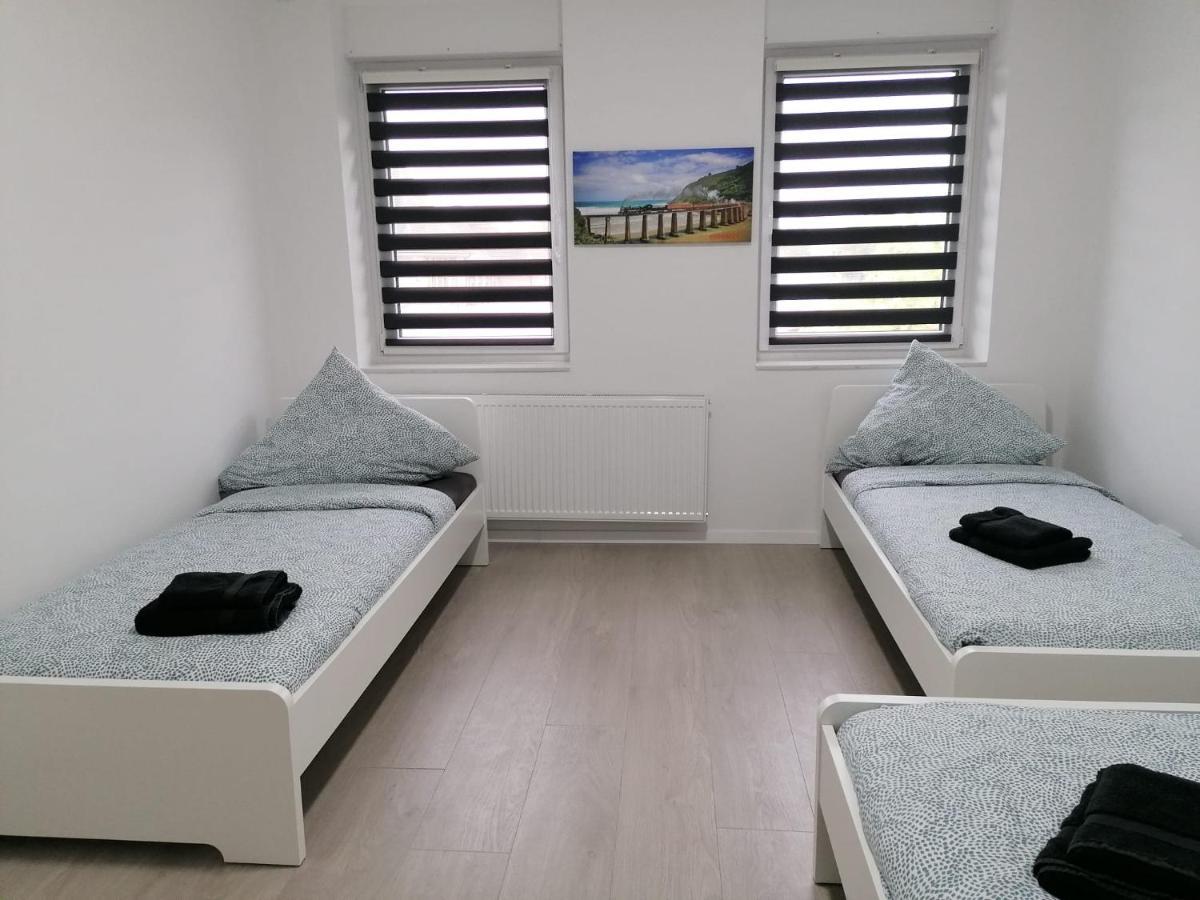 Estrella24 Living Rooms Singapur ヘルネ エクステリア 写真